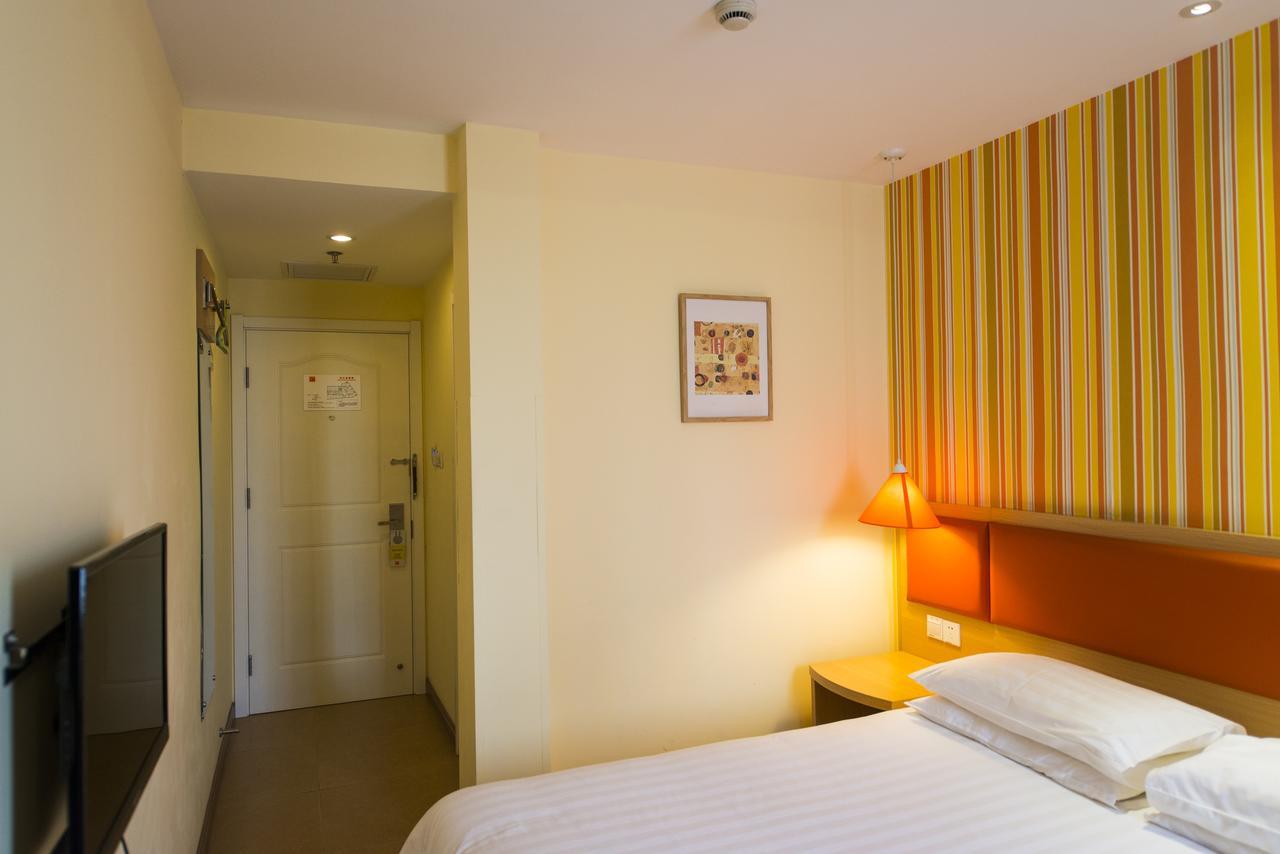 Home Inn Chongqing Nanping Pedestrian Street Branch 외부 사진